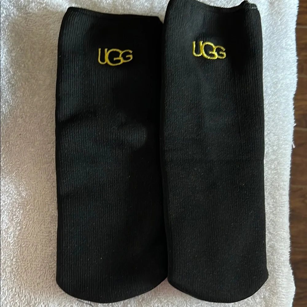 🖤 UGG Black Rain Boots with Socks - Picture 8 of 10
